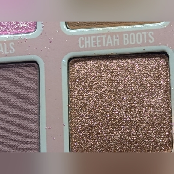 Kylie Cosmetics Stassie x Kylie Pressed Powder Palette Eyeshadow Palette NEW - Picture 9 of 11